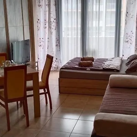 Trakia Plaza Private Sunny * ساني بيتش